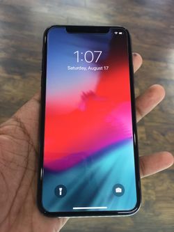 iPhone X 64GB Factory Unlocked Excellent Condition With Free Charger