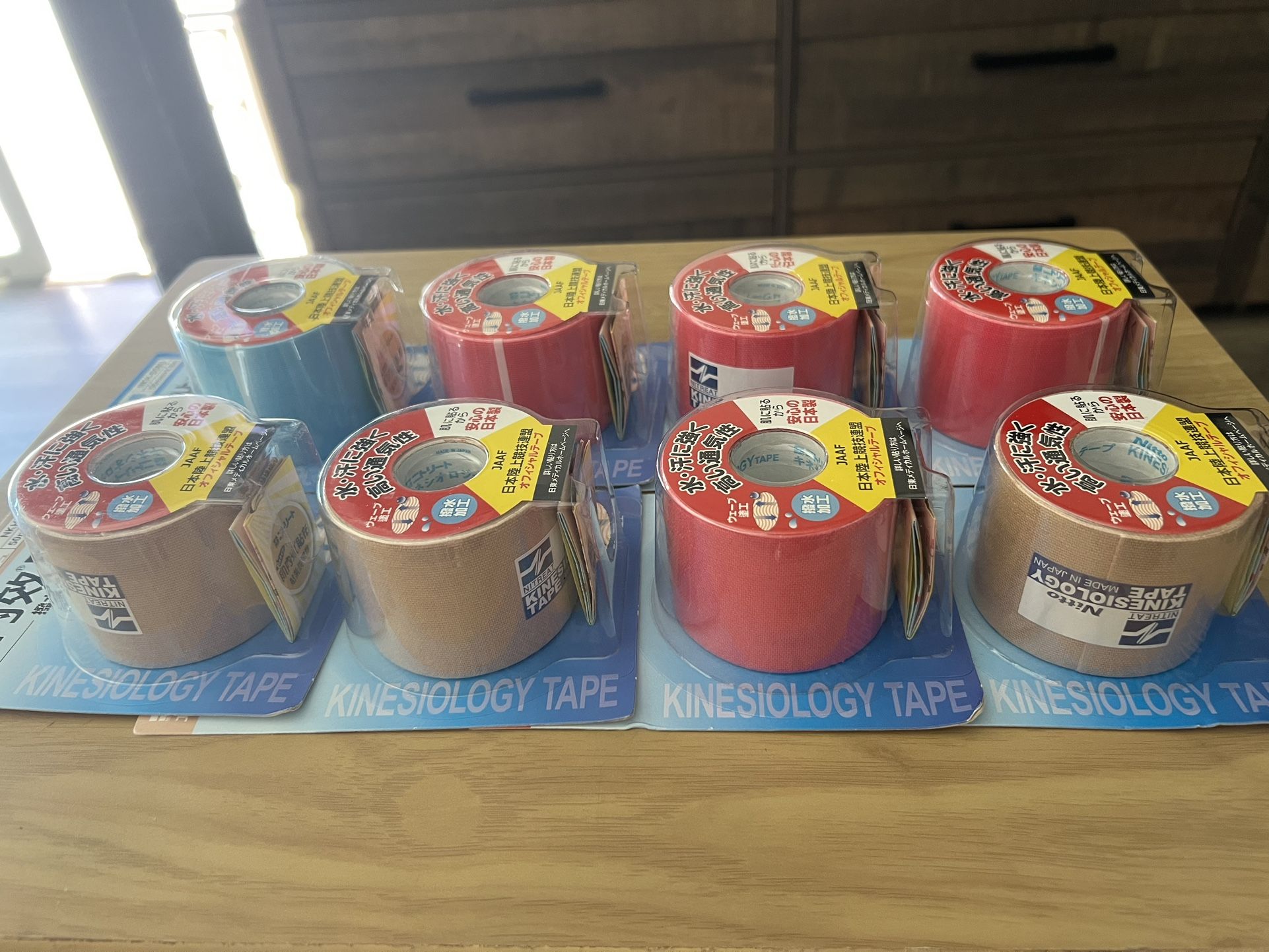 Pro athletic sports kinesiology tape