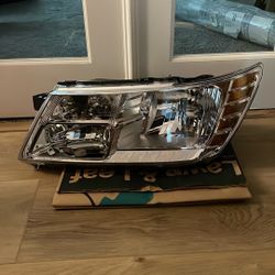 2009-2020 DODGE JOURNEY Headlight