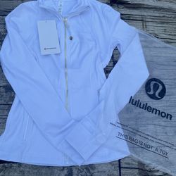 Lululemon white/gold