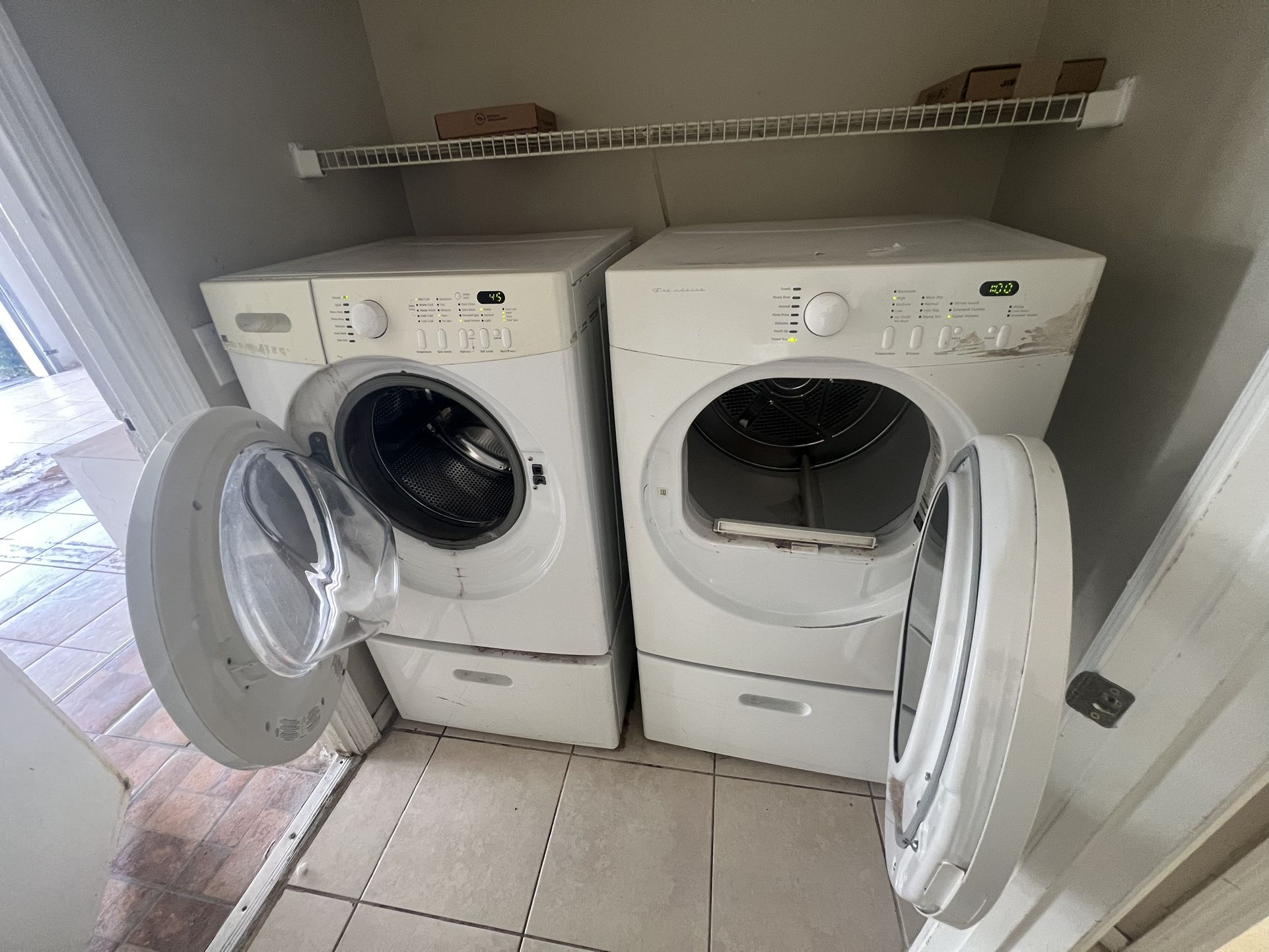 Washer N Dryer