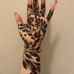 henna artist 