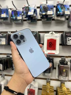 iPhone 13 Pro 128GB UNLOCKED 