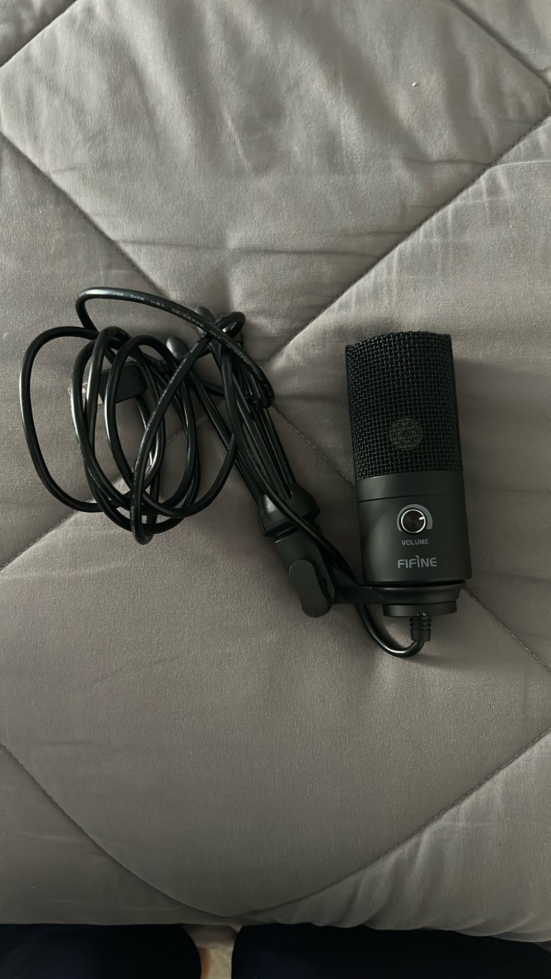 Fifine Microphone With Tripod