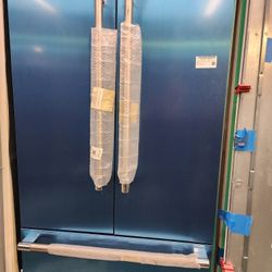 New Thermador Built In Refrigerator 36-inch Panel Ready 