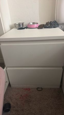 Two side drawers