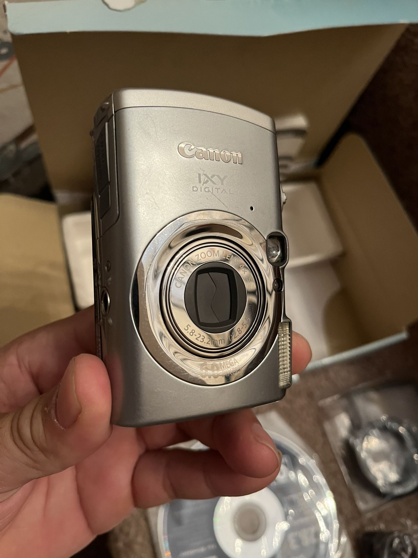 Digital Camera