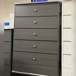 Five drawers dresser / 5 drawers dresser / Cajonera 5 gavetas / Comoda 5 cajones