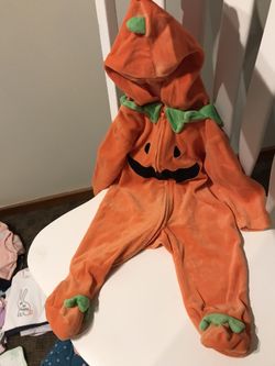 Pumpkin Onsie Costume Size 9 Months