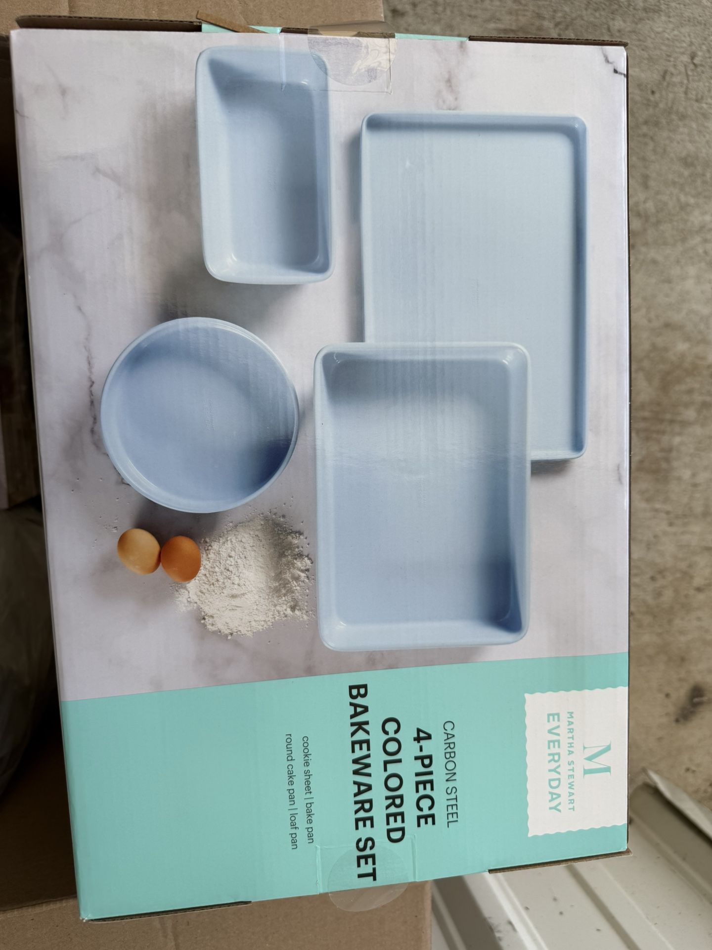 Martha Stewart Everyday 4-Piece Carbon Steel Nonstick Bakeware Set