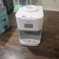 Primo hot & Cold countertop cooler brand new
