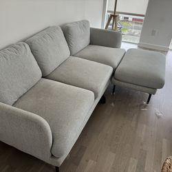 Free castlery sofa