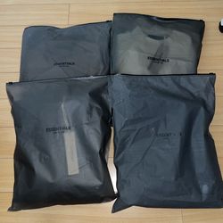 Fear of God Essentials Crewneck FW23 Size S - Brand New