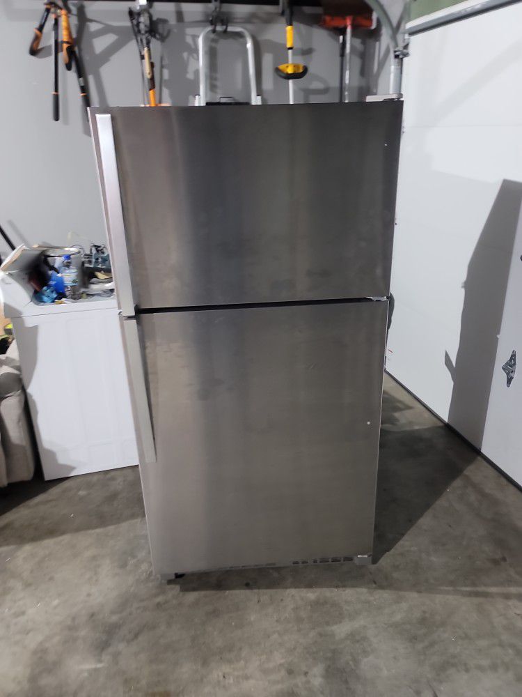 Whirlpool  Stainless Refrigerator 