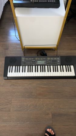 Casio CTK 2080 model portable table top or stand piano