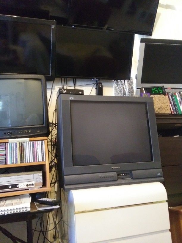 Crt Tube TV. Panasonic