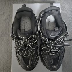 Balenciaga Track Size 43
