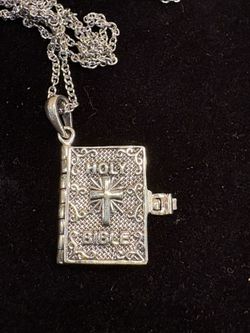 925 Sterling Silver Bible Necklace, Opens Up To Psalms 23