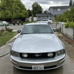 2005 Ford Mustang