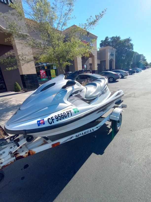 2001 Yamaha WaveRunner 1200 XLT Jet ski, With Trailer
