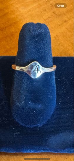 JAMES AVERY ~~A~~ RING SIZE 6
