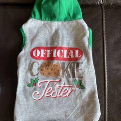 XL Dog Shirt With Hoddie