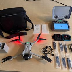 DJI Mini 4 Pro Drone Fly More Combo - Like New 