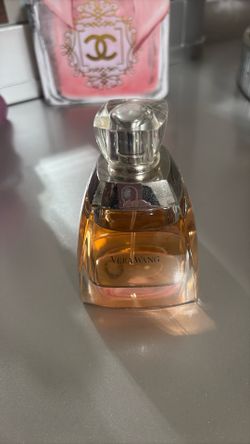 Vera Wang Perfume 