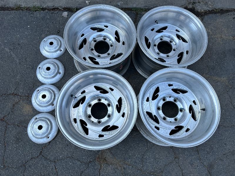 Weld Scorpio 6 lug 16x10 inch wheels. Chevy, Toyota, Nissan, more -T06553
