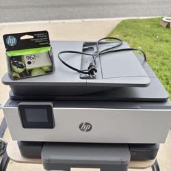 Selling HP Officejet Pro 9018 printer.