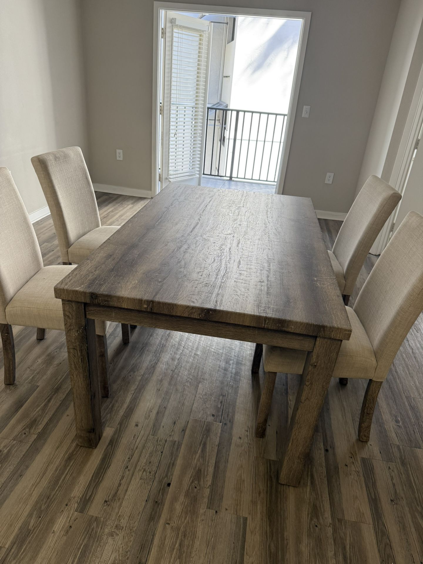 Dining Table And Chairs 