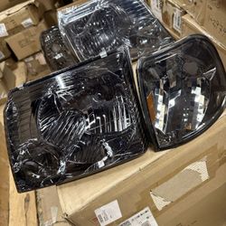 New Ford Explorer Headlights 2002-2005