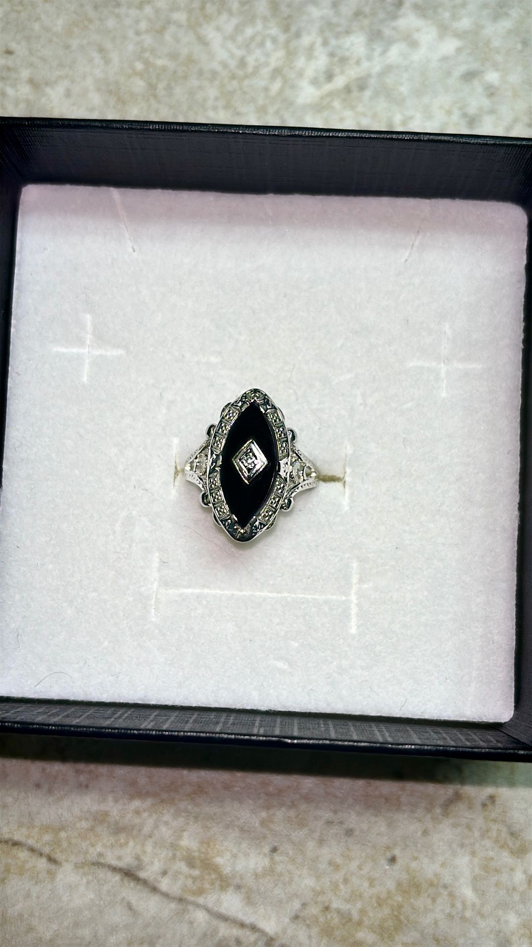 Onyx Diamond Center 14K White Gold Wedding/Engagement Ring