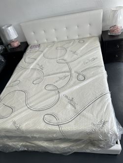 CAMA TAMAÑO QUEEN. BED NEW ( Frame Only )