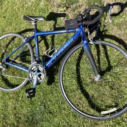 Trek 1000 women’s xs road bike