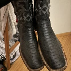 Python Boots
