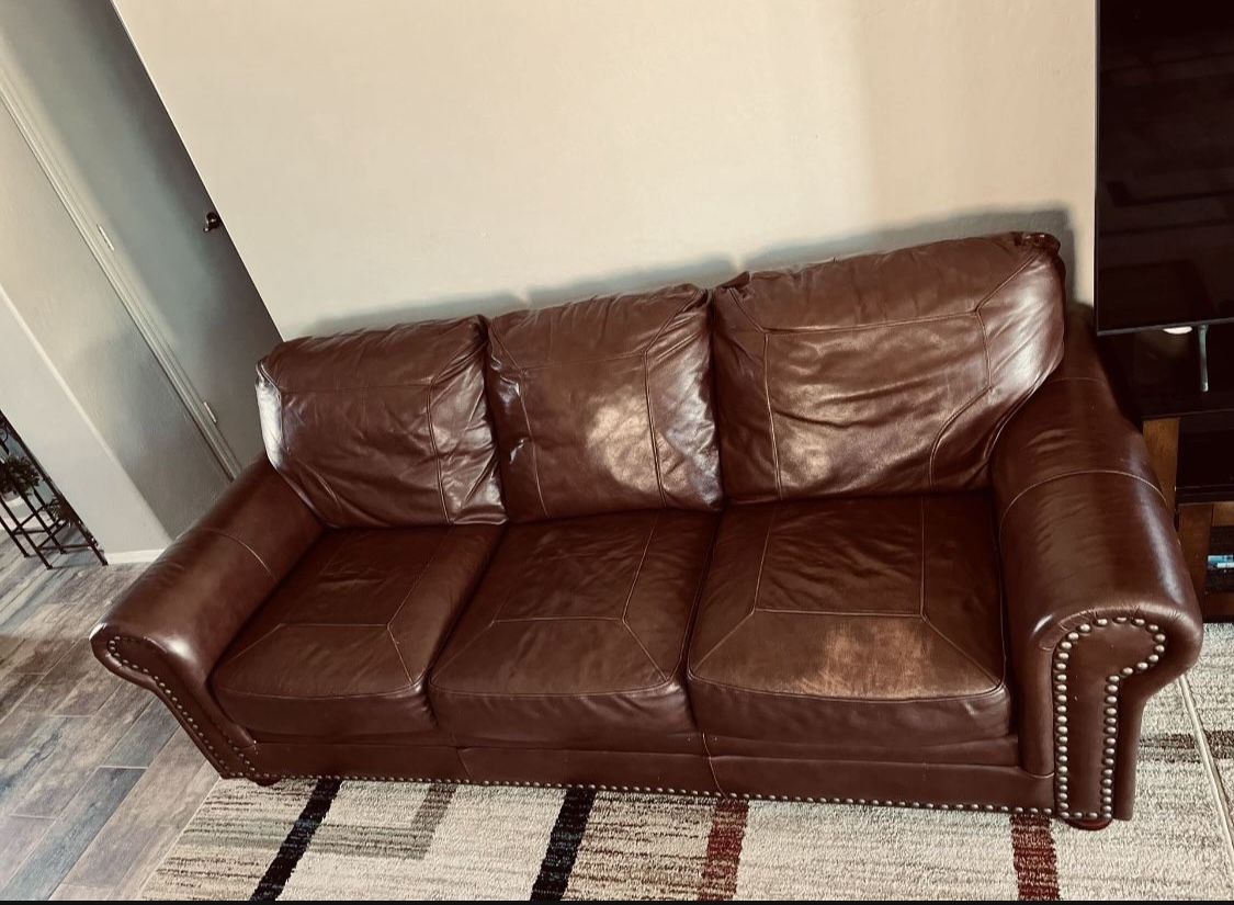 Beautiful Leather Couch. Couch / sofa  and Couch Covers