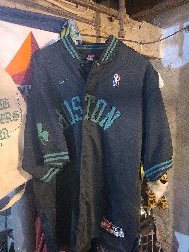 Celtics WARMUP SIZE XL