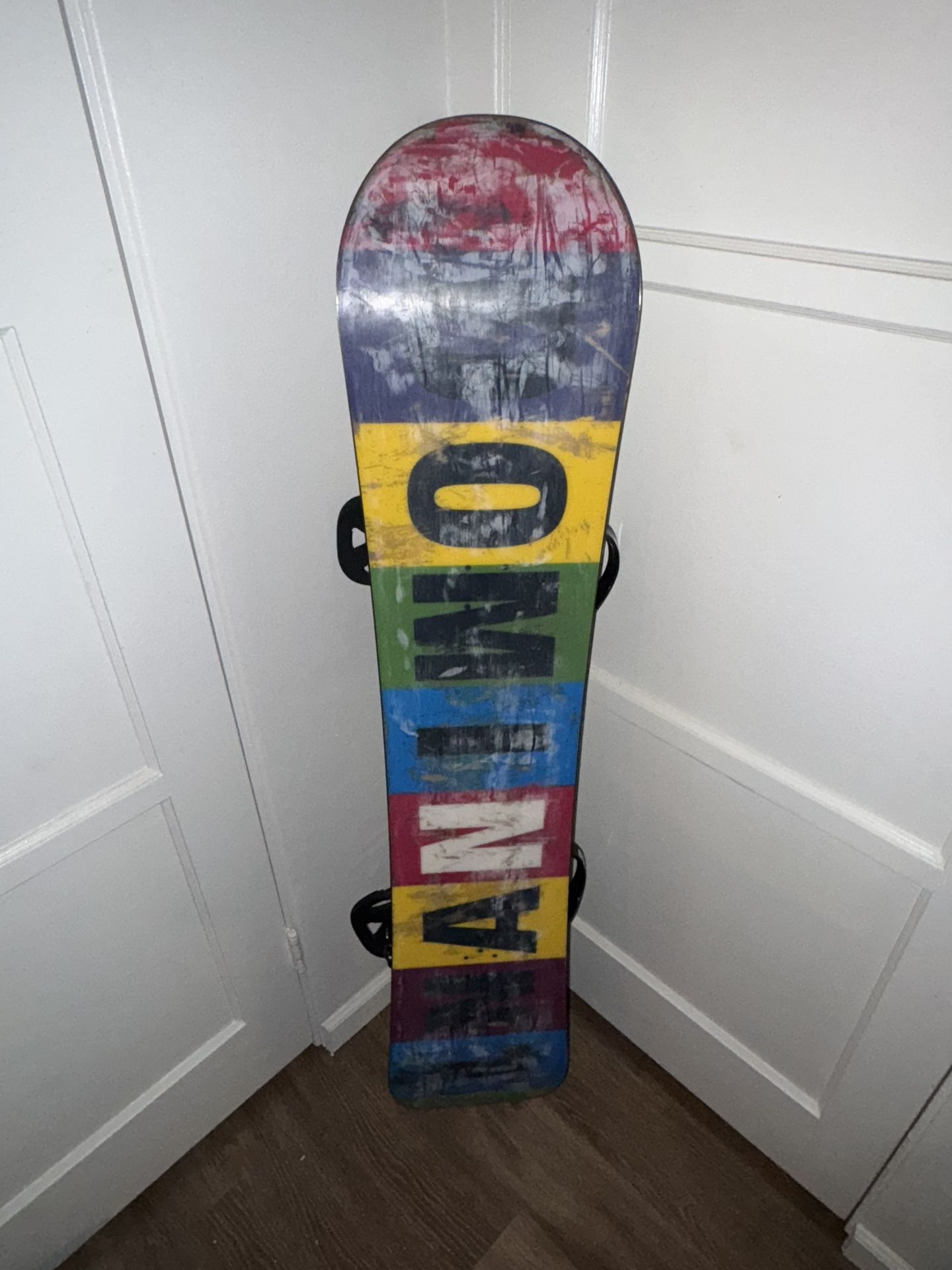 Burton Dominant Snowboard (154cm), Boots (10M) , & Bags