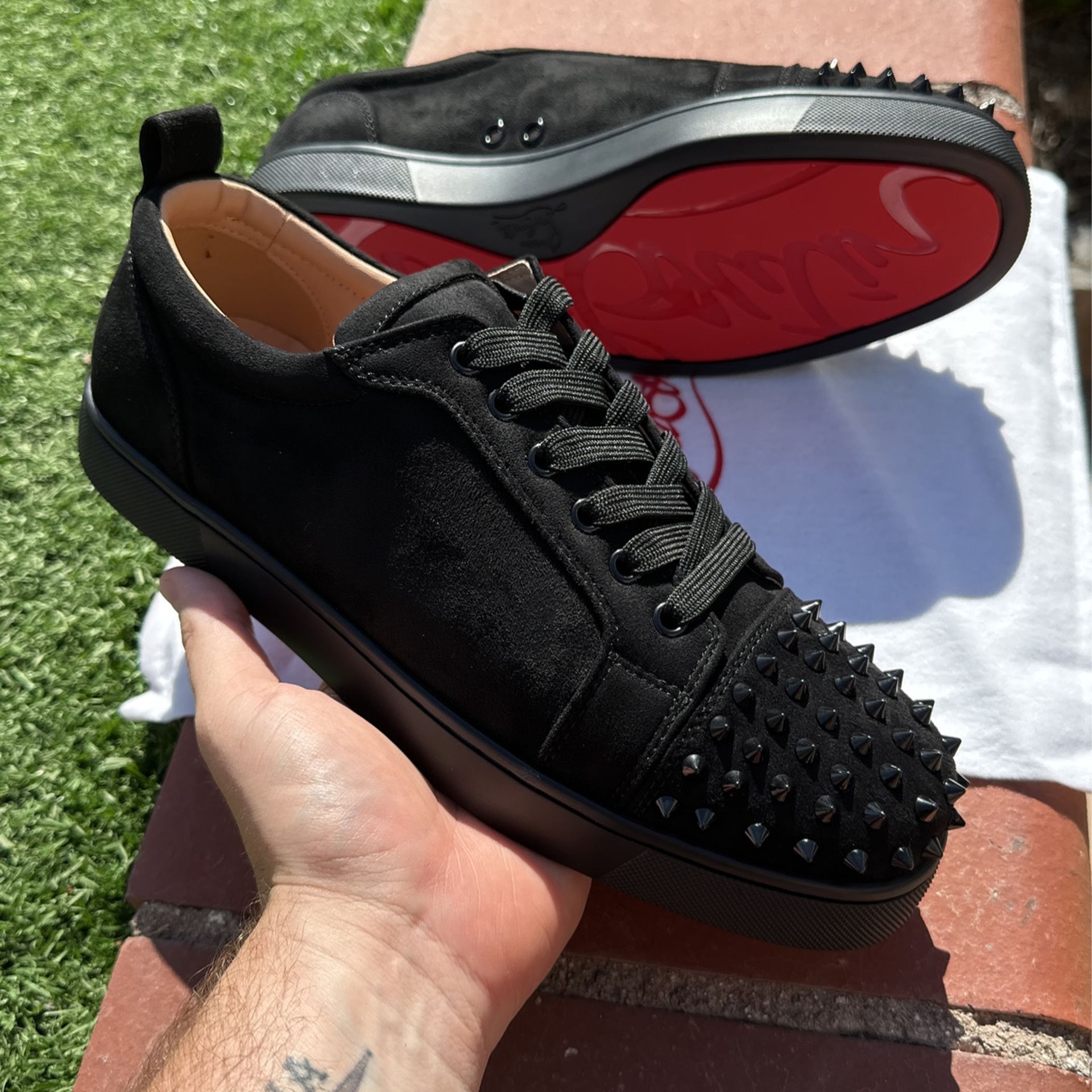 red bottoms size 9 & 9.5 for Sale in Riverside, CA - OfferUp