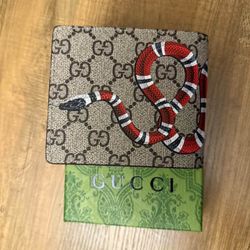 Gucci Wallet 