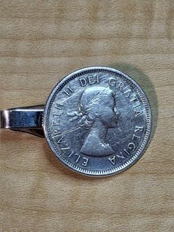 Elizabeth II Dei Gratia Regina