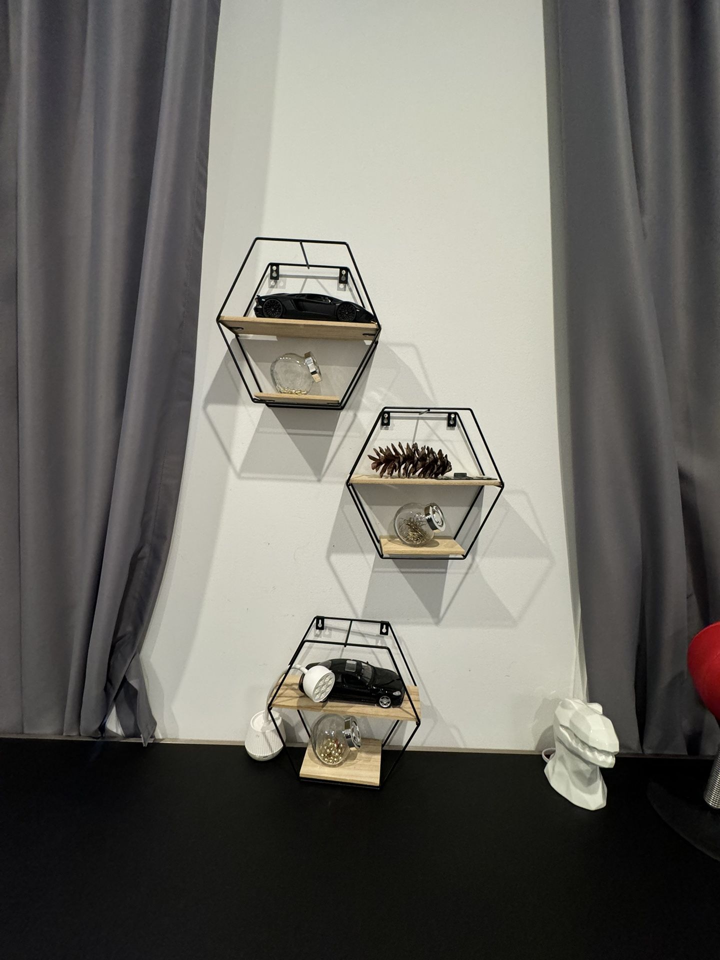 Decor Shelves