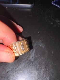 14k San Judas ring 3.9