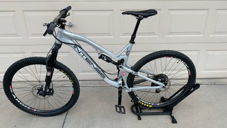 Intense Spyder 275 Mountain Bike 27.5” Size Large