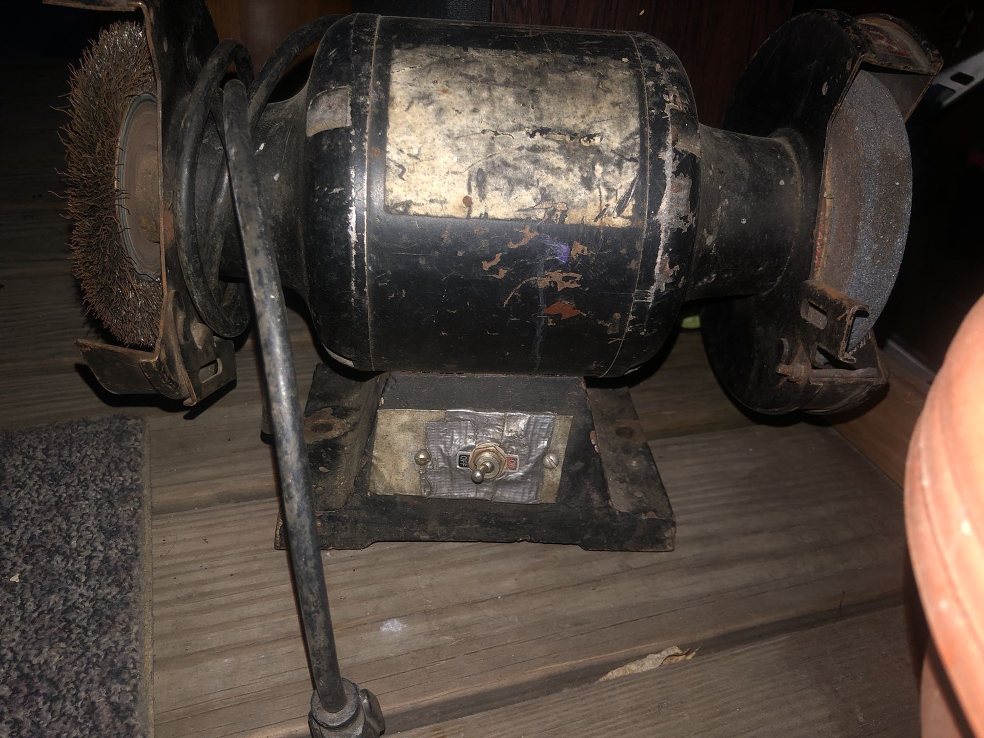 Grinder & Wire Wheel
