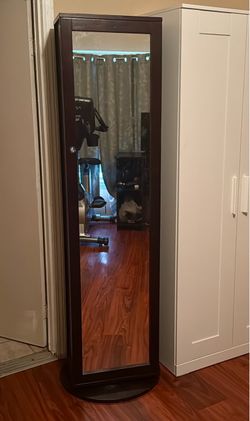 Swivel Book shelf w/mirror  “71x18x12