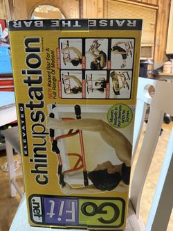 GoFit Multi-Use Elevated Chin-up Station With Doorway Mount and 300 lbs Capacity