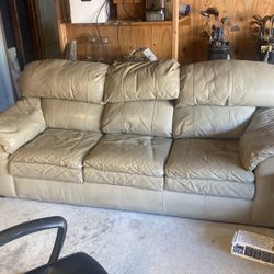Lazyboy 100% leather Sofa 