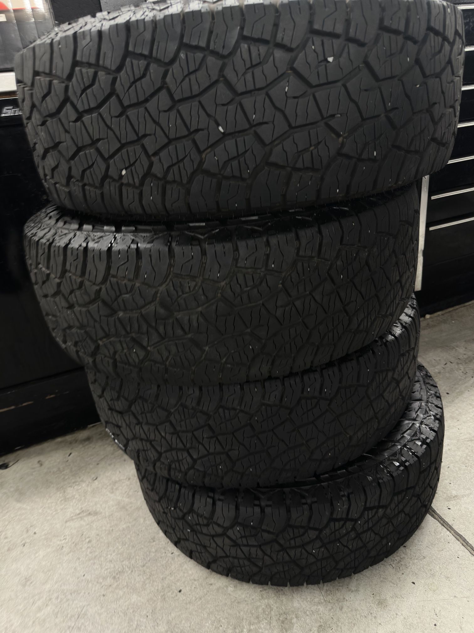 265/65/17 Kuhmo All Terrain Tires